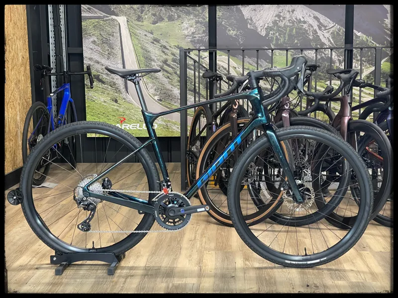 Giant Revolt Advanced 2 Large Starry Night 2022